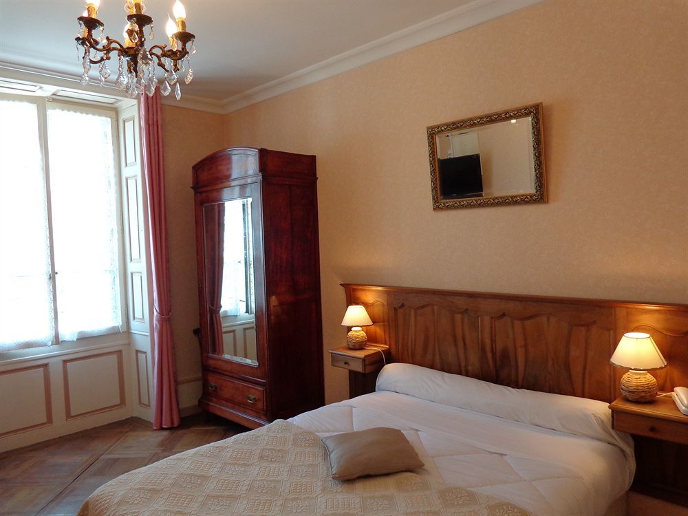 Hotel Continental 에비앙레스벵즈 외부 사진